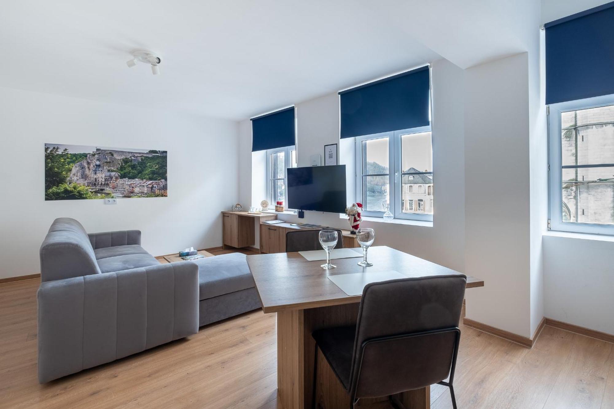 Nomad Apartments - Vue Collegiale Динан Экстерьер фото